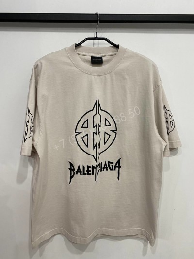 Футболка Balenciaga