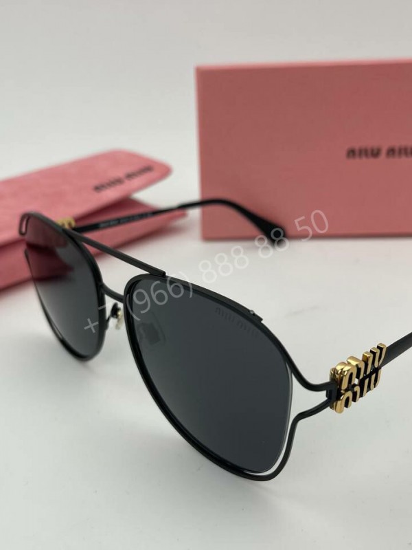 Солнцезащитные очки MIU MIU