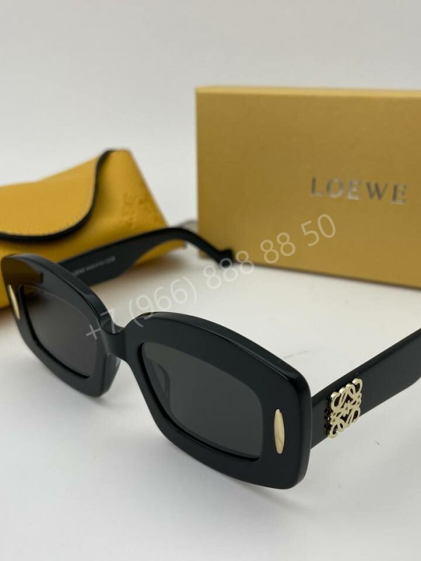 Солнцезащитные очки Loewe