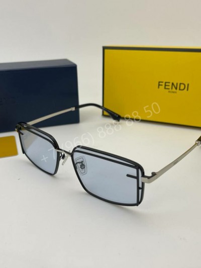 Солнцезащитные очки Fendi