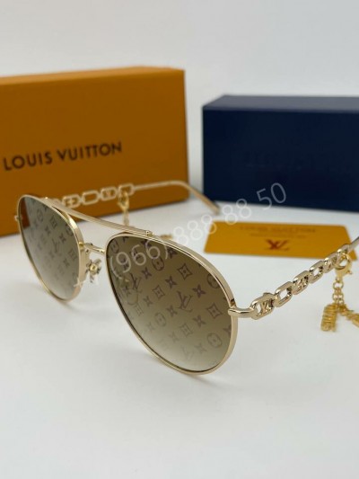 Солнцезащитные очки Louis Vuitton