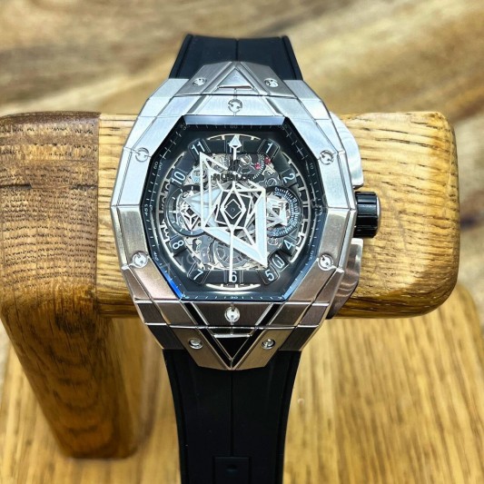 Часы Hublot