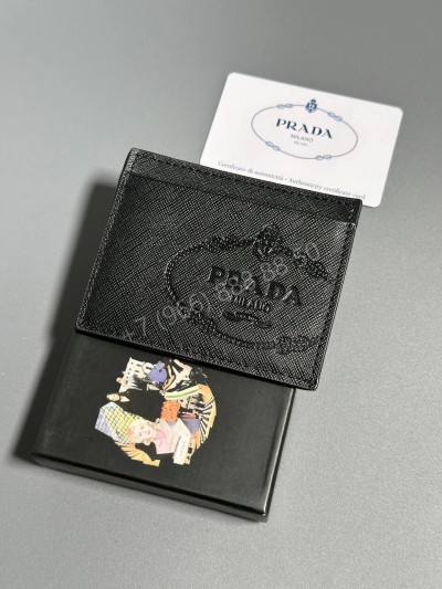 Картхолдер Prada