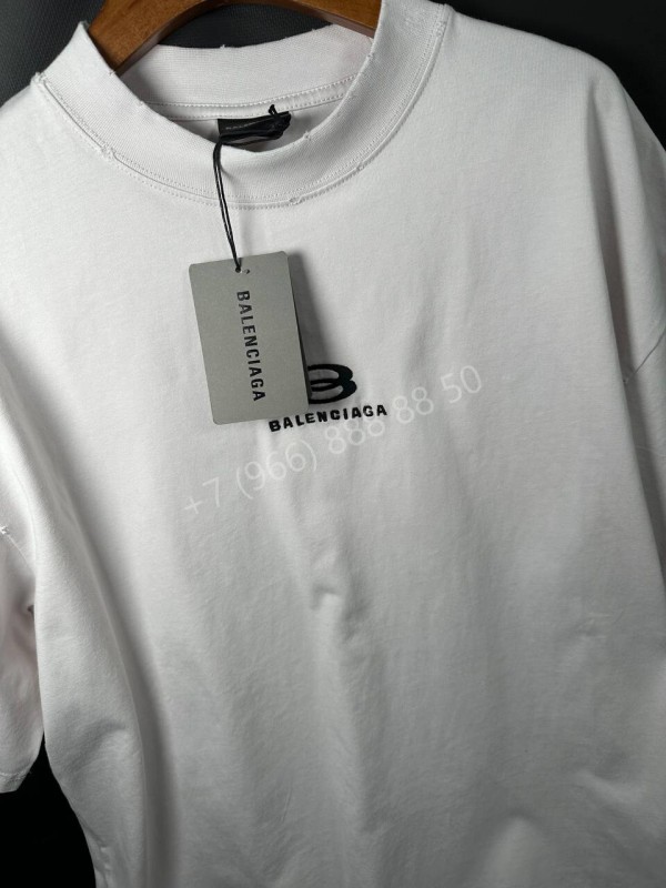 Футболка Balenciaga