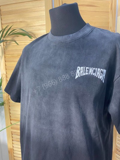 Футболка Balenciaga