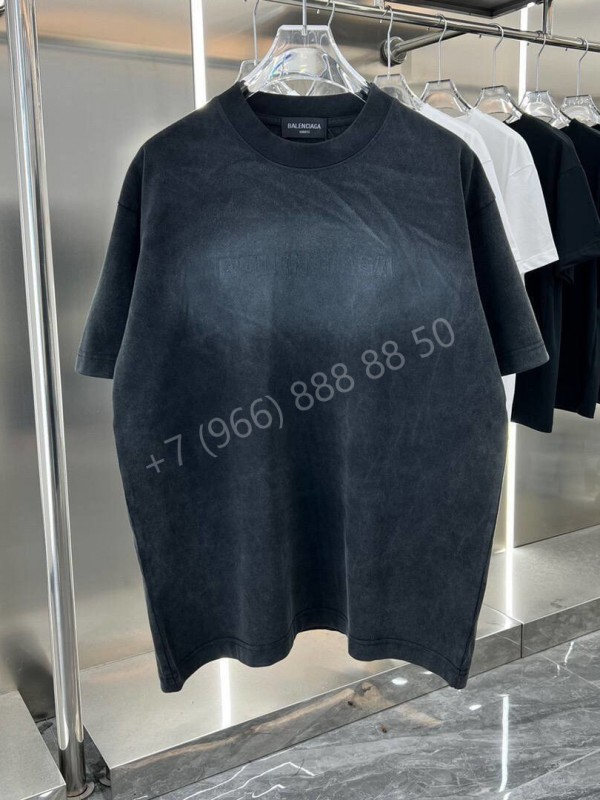 Футболка Balenciaga