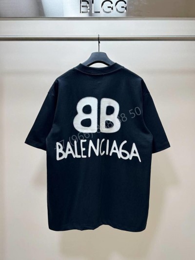 Футболка Balenciaga