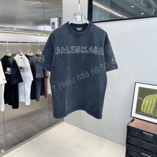 Футболка Balenciaga