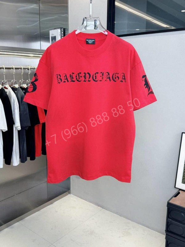 Футболка Balenciaga