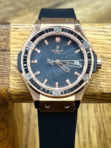 Часы Hublot