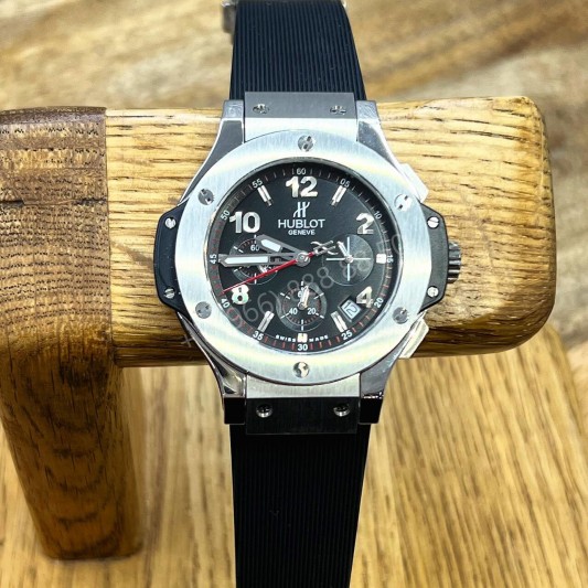 Часы Hublot