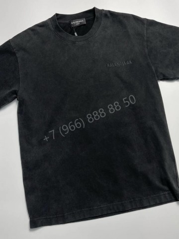 Футболка Balenciaga