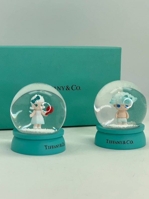 Фигурка Tiffany & Co.