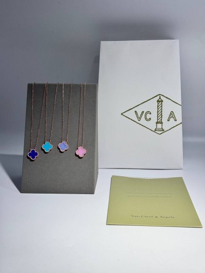 Кулон Van Cleef & Arpels