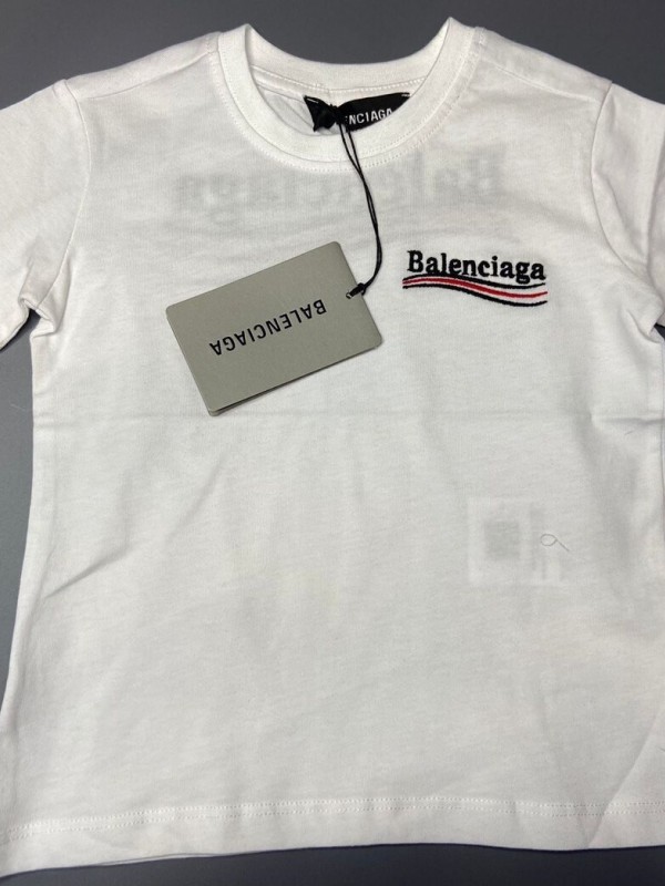 Футболка Balenciaga