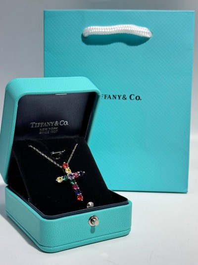 Крест Tiffany & Co. 2 см