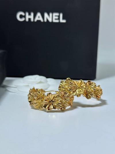 Серьги CHANEL