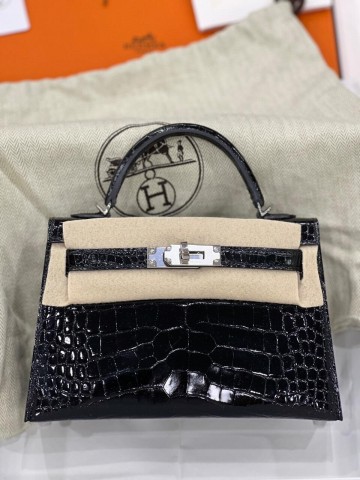 Сумка Hermes из кожи крокодила