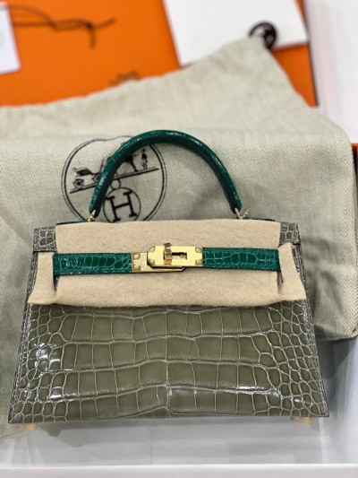 Сумка Hermes из кожи крокодила