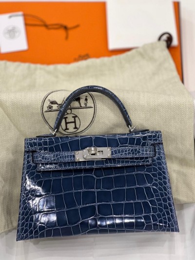 Сумка Hermes из кожи крокодила