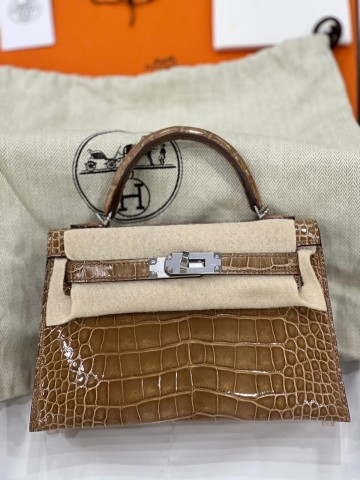 Сумка Hermes из кожи крокодила