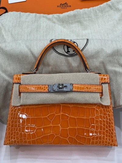 Сумка Hermes из кожи крокодила