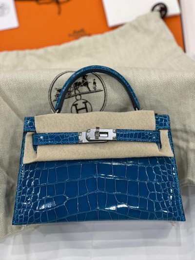 Сумка Hermes из кожи крокодила