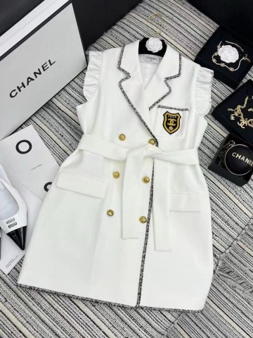 Платье CHANEL