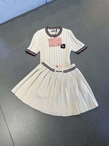 Футболка MIU MIU