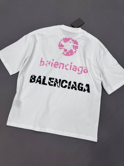 Футболка Balenciaga