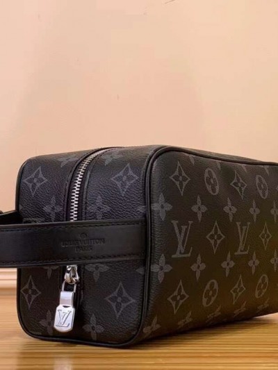 Косметичка Louis Vuitton