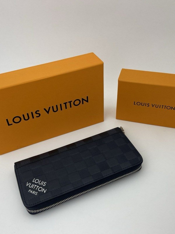 Кошелек Louis Vuitton