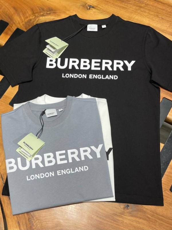 Футболка Burberry