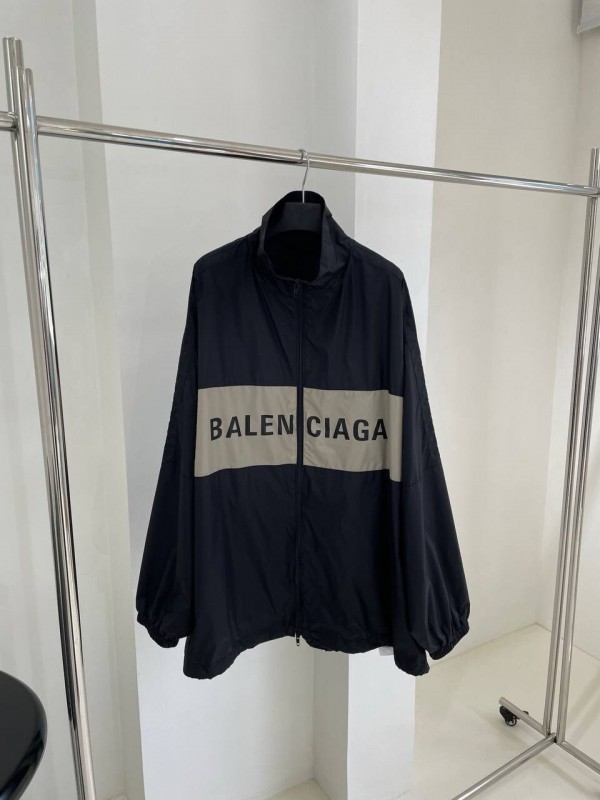 Ветровка Balenciaga