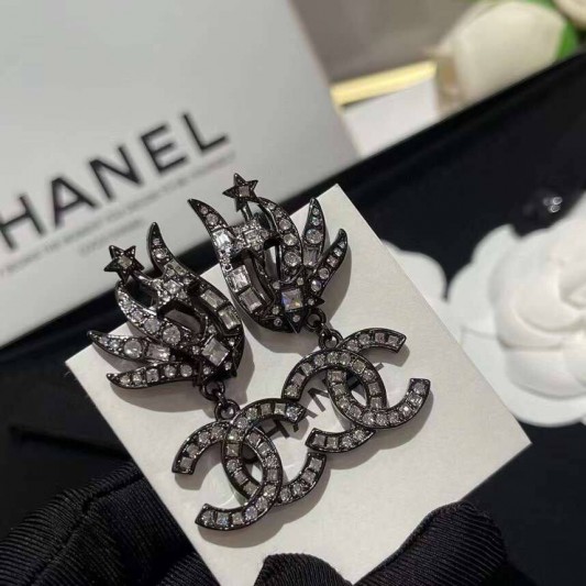 Серьги CHANEL