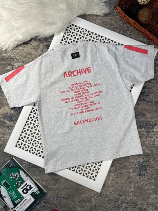 Футболка Balenciaga