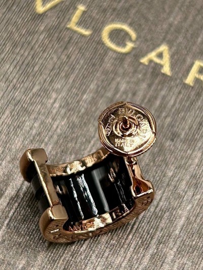 Серьги Bvlgari