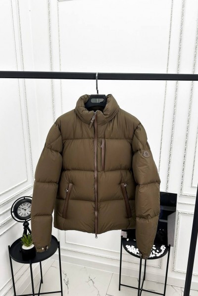 Пуховик Moncler