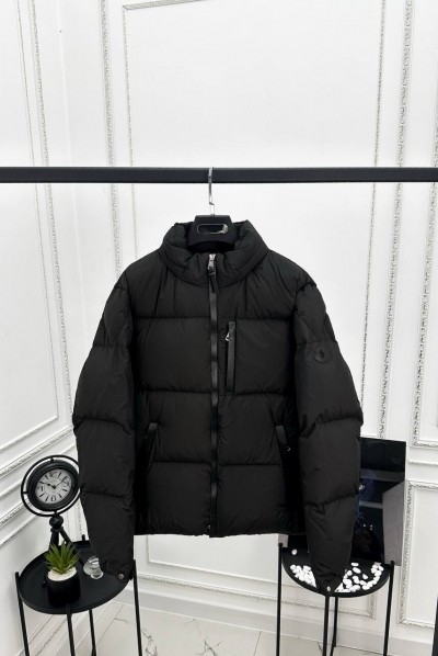 Пуховик Moncler