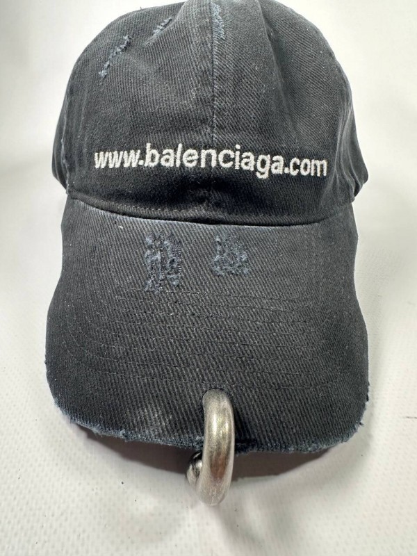 Кепка Balenciaga