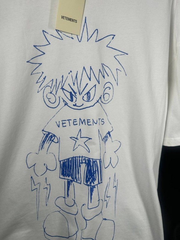 Футболка Vetements