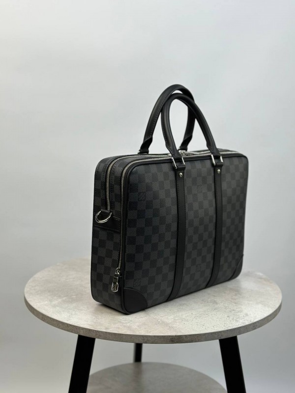 Портфель Louis Vuitton