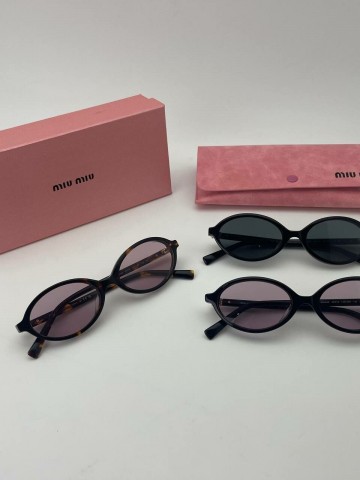 Солнцезащитные очки MIU MIU