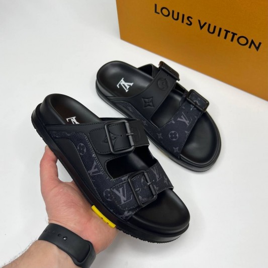 Шлепанцы Louis Vuitton