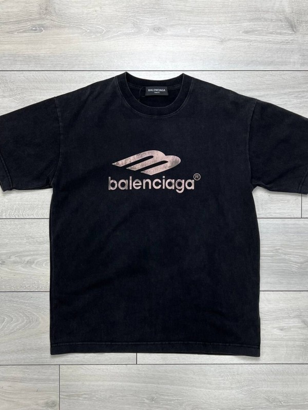 Футболка Balenciaga