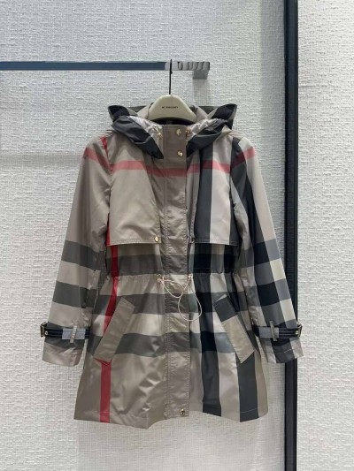 Плащ Burberry