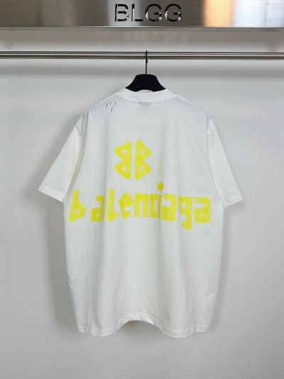 Футболка Balenciaga