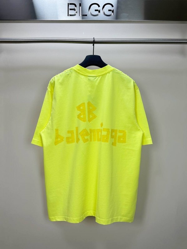 Футболка Balenciaga