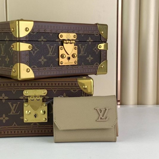 Кошелек Louis Vuitton