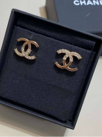 Серьги CHANEL